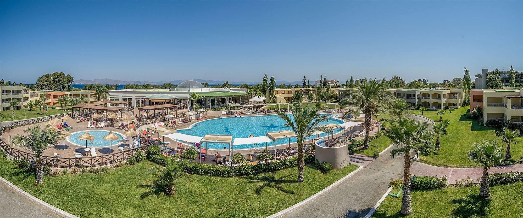 Kipriotis Maris Suites Psalidi  Exteriör bild
